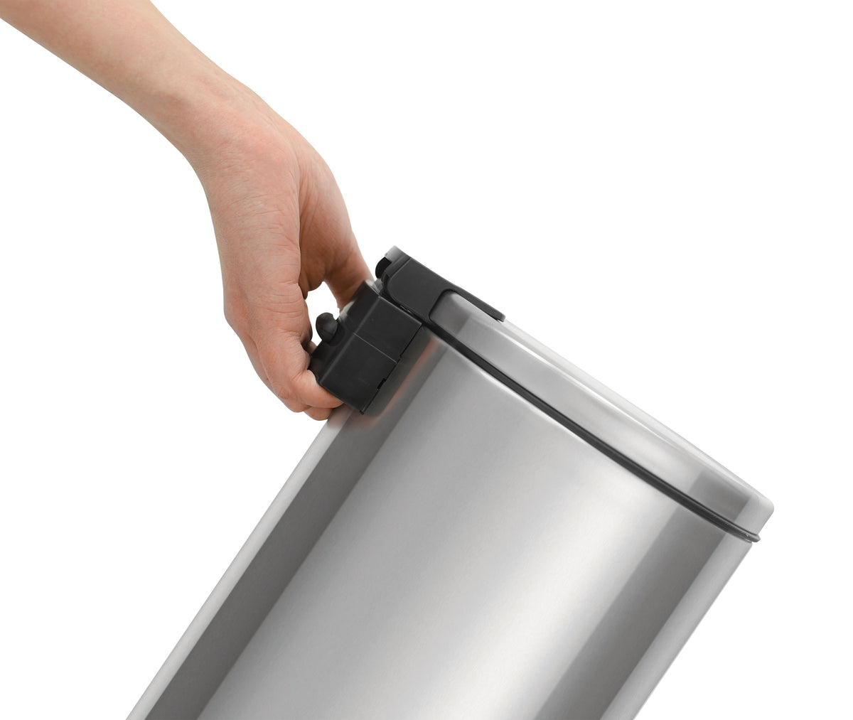 Stainless steel pedal trash bin Loop with a pulished finish and removable internal bucket 30 L