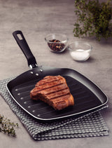 Loreto Aluminum Skillet Grill with Nonstick Coating 26 cm